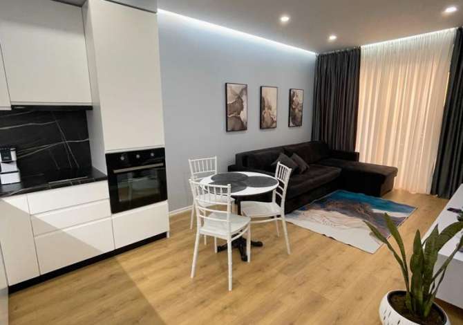  📍Jepet Apartament 1+1 me qera ditore , javore dhe mujore ne Tirane

👉�