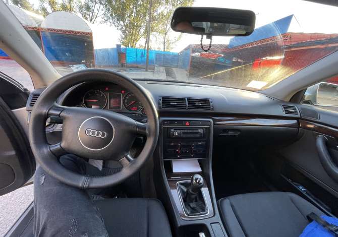 Audi A4 Shitet audi a4 1.9 naft shum ekonomike,makina ka letra per nje vit kualidimin pe