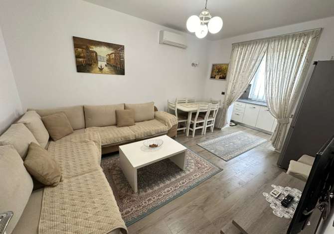 Vasil Shanto, apartament 2+1 në shitje Vasil shanto, apartament 2+1 në shitje

apartamenti ka një sipërfaqe prej 6