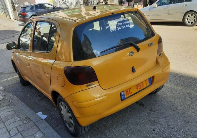 Shes makine taksi bashke me license Shes makine ne gjendje te shkelqyer per €5,500. ne cmim perfshihet edhe shitja