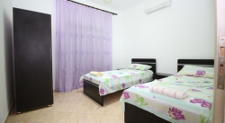 Daily rent and beach room in Sarande 1+1 Furnished  The house is located in Sarande the "21 Dhjetori/Rruga e Kavajes" area