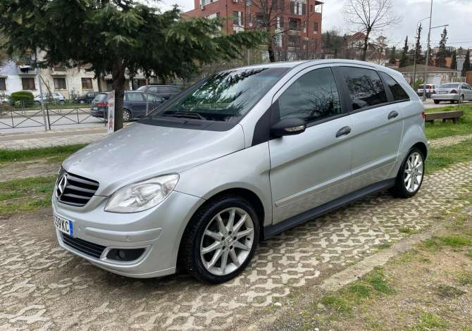 Car for sale Tjeter 2006 supplied with gasoline-gas Car for sale in Tirana near the "Ysberisht/Kombinat/Selite" area .Thi