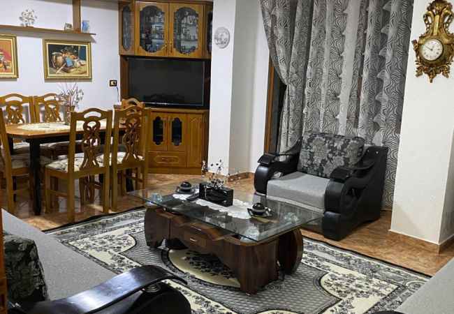  The house is located in Pogradec the "Central" area and is 111.10 km f