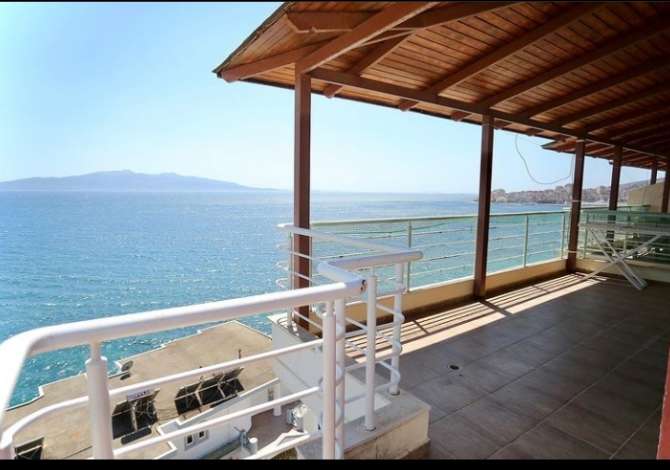 Daily rent and beach room in Sarande 2+1 Furnished  The house is located in Sarande the "Ksamil" area and is (<small>