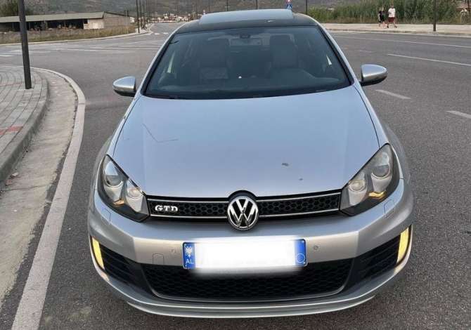 Car for sale Volkswagen 2011 supplied with Diesel Car for sale in Tirana near the "Astiri/Unaza e re/Teodor Keko" area .