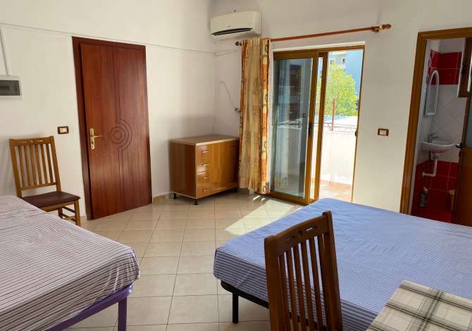 Daily rent and beach room in Vlore 1+1 Furnished  The house is located in Vlore the "Plazhi i vjeter" area and is (<s