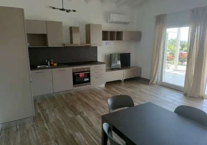 House for Sale in Tirana 2+1 Furnished  The house is located in Tirana the "Fresku/Linze" area and is .
This 