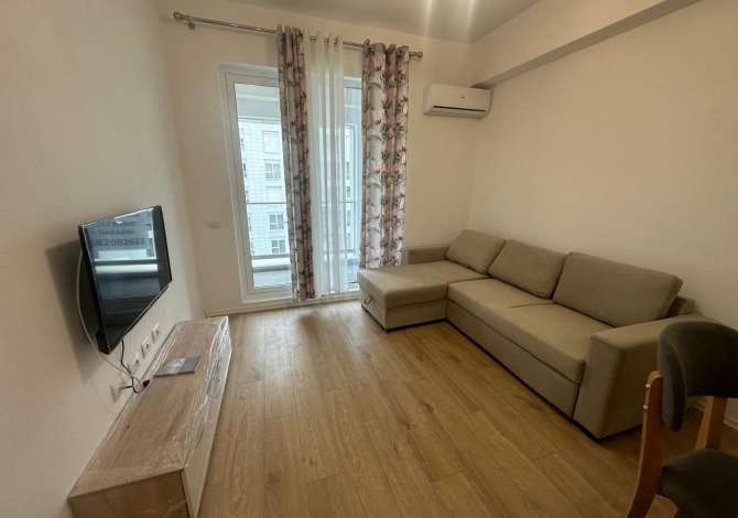 Qera, Apartament 2+1+post parkimi, Rruga Siri Kodra, Tiranë - 600€ | 95 m² Të dhëna mbi apartamentin :



● ambient ndenje + ambient gatimi

● 