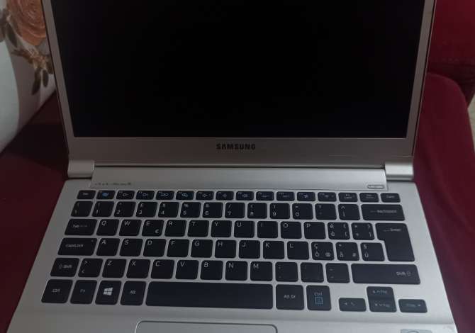 Kompjutera dhe Elektronike Laptop Samsung Series 9 Ultrabook NP900X3D