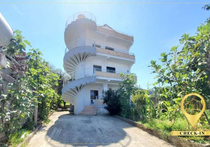  The house is located in Tirana the "Kamez/Paskuqan" area and is 2.96 k