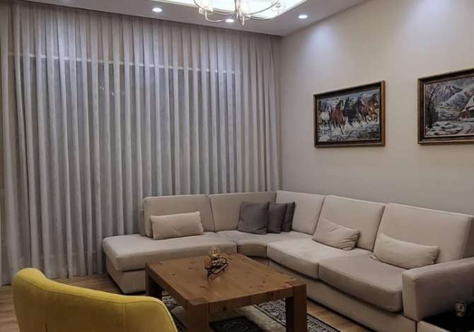  📍Shitet apartament 3+1 ne nje nga zonat me Elitare ne Tirane, 
ne Kompleksin