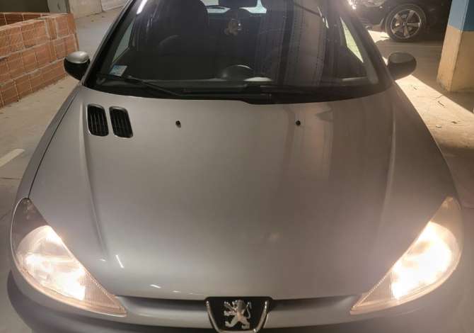Car for sale Peugeot 2002 supplied with Diesel Car for sale in Tirana near the "Ali Demi/Tregu Elektrik" area .This 