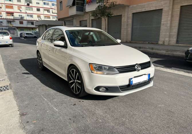 Car Rental Volkswagen 2012 supplied with Diesel Car Rental in Vlore near the "Central" area .This Automatik Volkswage