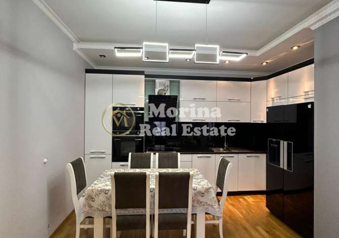  Agjensia Imobiliare MORINA jep me Qera, Apartament 2+1+2, Astir, 650  euro/muaj
