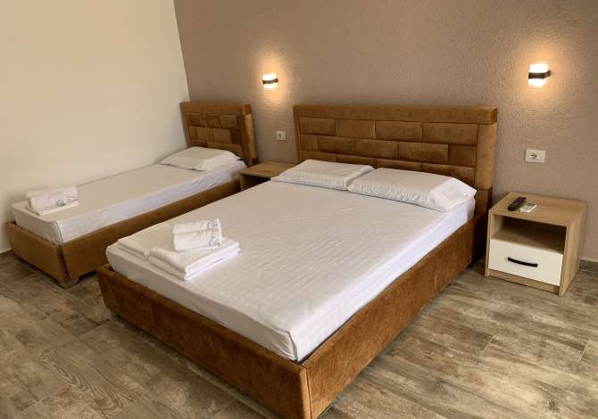 Daily rent and beach room in Vlore 1+0 Furnished  The house is located in Vlore the "Plazhi i vjeter" area and is (<s