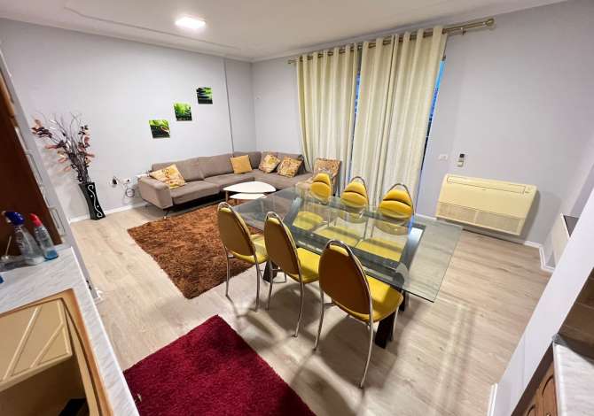 Apartament ne shitje 2+1 ne Yzberisht 85.000€ 🏘 shitet apartament 2+1
• adresa: yzberisht ( pasticeri nela nr 6 ) 
• 