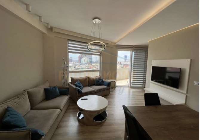 Apartment 3+1+2 for rent at "Shkolla Baletit" Luxury apartment for rent in the heart of the city.

specs:

3 bedroom
2 to