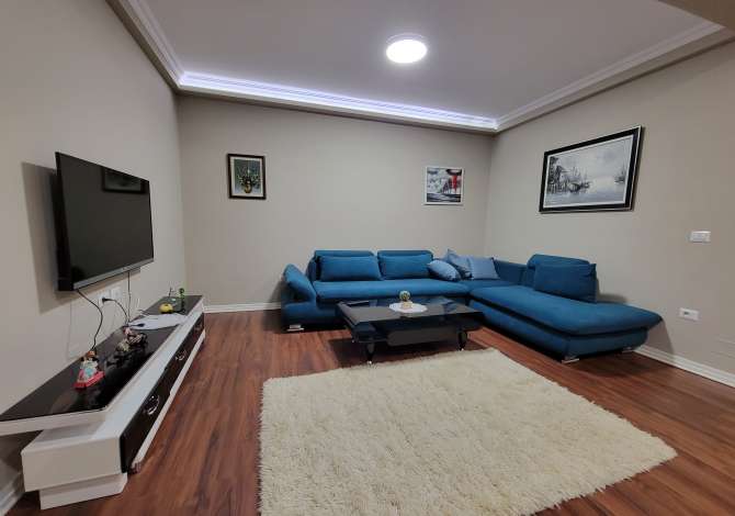  🏠 Jepet me qira apartament 3+1+2
📍Vendndodhja:Tirana Olympic Park/Rruga e