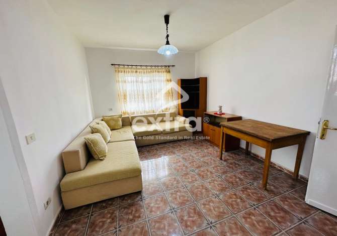  The house is located in Shkoder the "Central" area and is 67.16 km fro