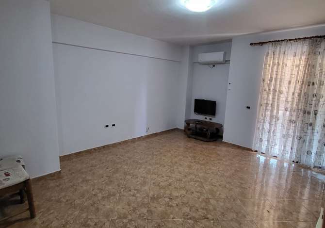 id:756610 - House for Rent in Tirana 1+1 In Part 