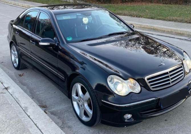 Car Rental Mercedes-Benz 2005 supplied with Diesel Car Rental in Tirana near the "Sauk" area .This Automatik Mercedes-Be