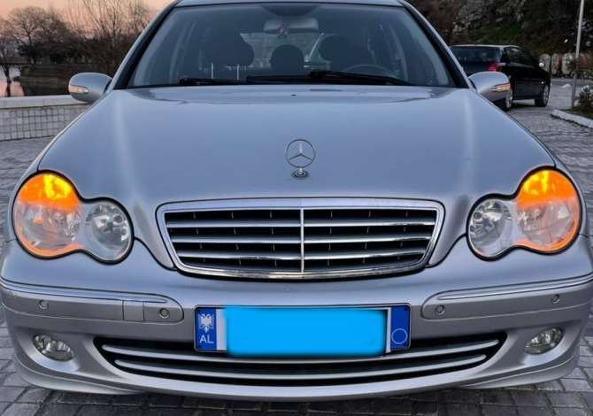 Car Rental Mercedes-Benz 2005 supplied with Diesel Car Rental in Tirana near the "Laprake" area .This Automatik Mercedes