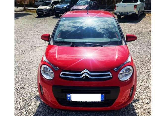 Noleggio Auto Albania Citroen 2018 funziona con Benzina Noleggio Auto Albania a Tirana vicino a "Blloku/Liqeni Artificial" .Q