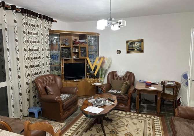 House for Sale in Fier 1+1 Furnished  The house is located in Fier the "Central" area and is .
This House f