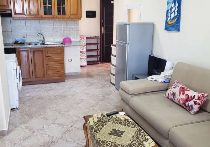  Apartament pushimesh me qera i mobiluar tek Rruga Shkembi i Kavajes, Kavaje 2501