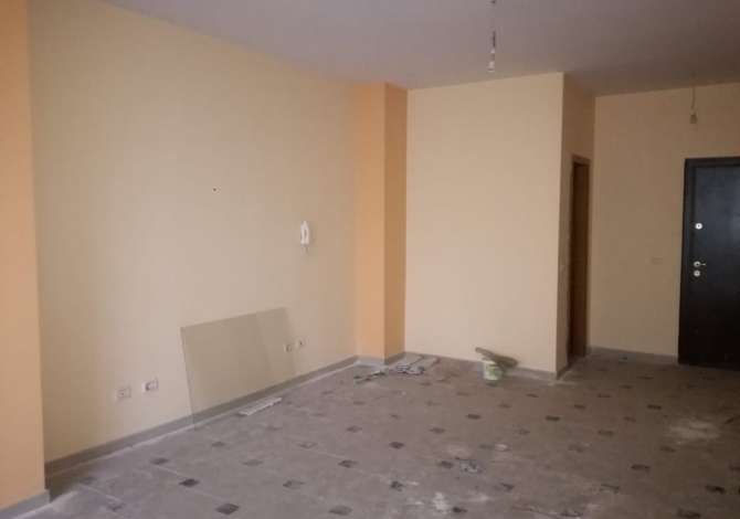  The house is located in Korce the "Central" area and is 113.82 km from
