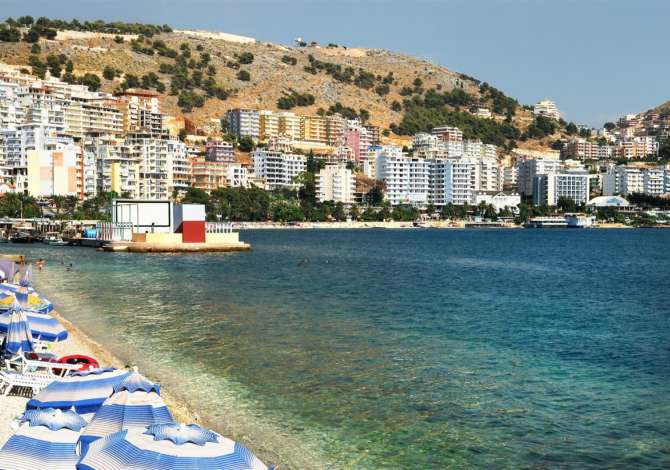  The house is located in Sarande the "Central" area and is 2.53 km from