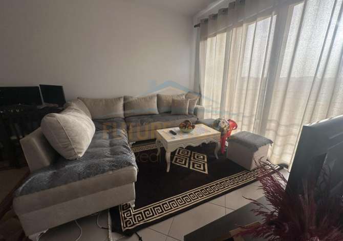 Shitet, Apartament 1+1, Unaza e Re, Tiranë UNA41291 Disponojmë apartament 1+1, për shitje
apartamenti ndodhet pranë bar '&#