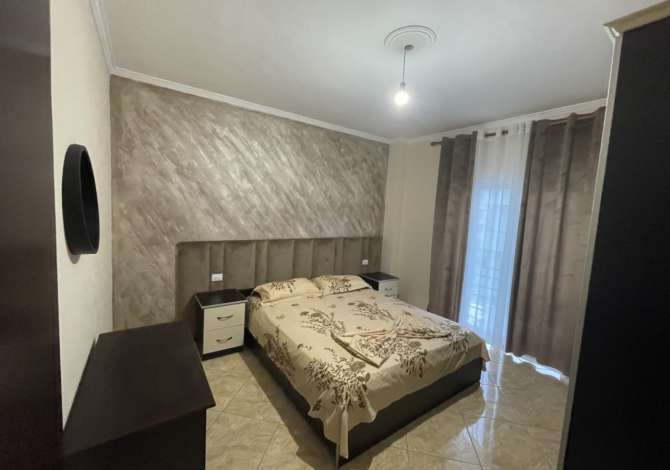 Daily rent and beach room in Kavaje 2+1 Furnished  The house is located in Kavaje the "Qerret" area and is .
This Daily 