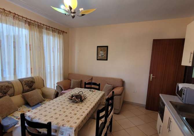 Daily rent and beach room in Durres 2+1 Furnished  The house is located in Durres the "Shkembi Kavajes" area and is .
Th