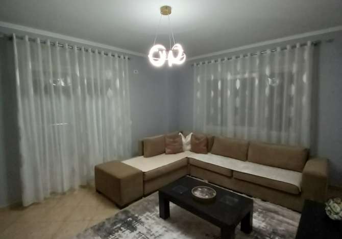 House for Rent in Tirana 1+1 In Part  The house is located in Tirana the "Liqeni i thate/Kopshti botanik" ar