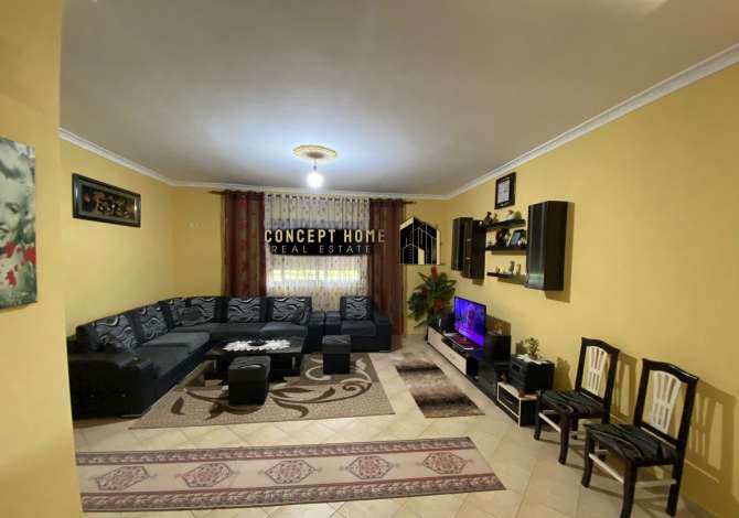 Casa in vendita a Tirana 4+1 Arredato  La casa si trova a Tirana nella zona "Ysberisht/Kombinat/Selite" che s