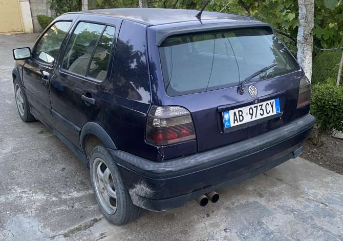 Auto in Vendita Volkswagen 1997 funziona con Diesel Auto in Vendita a Durazzo vicino a "Qender" .Questa Manual Volkswagen