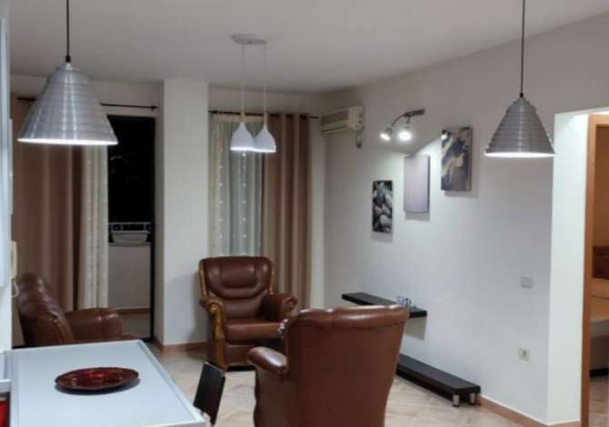 Jepet me qera apartament 1+1 440 Euro Rruga Elbasanit  Jepet me qera apartament 1+1 440 euro rruga elbasanit 