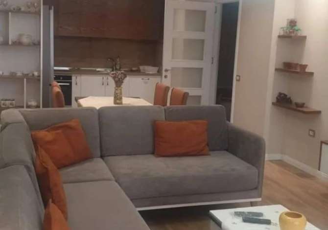  The house is located in Tirana the "Laprake" area and is 2.42 km from 