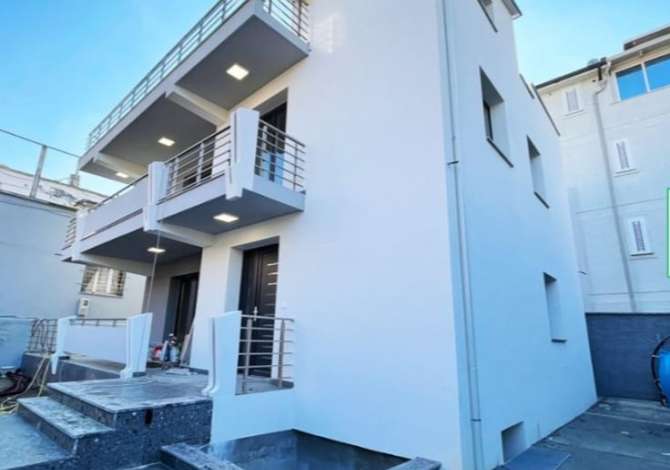 House for Rent in Tirana 4+1 In Part  The house is located in Tirana the "Qyteti Studenti/Ambasada USA/Vilat Gjer