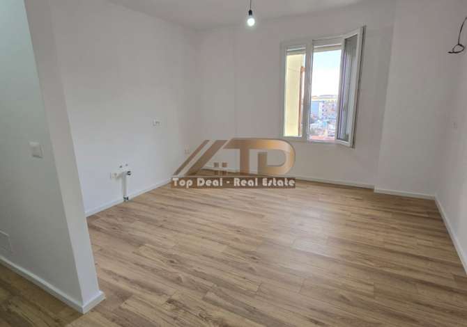  Shitet apartament 2+1

💶 Cmimi : 132000 Euro

📐 Siperfaqe e Shtepise 7