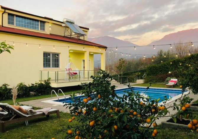  The house is located in Tirana the "Fresku/Linze" area and is 7.25 km 