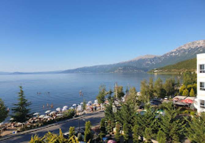 Daily rent and beach room in Pogradec 1+0 Furnished  The house is located in Pogradec the "Central" area and is .
This Dai
