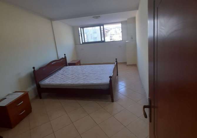  Apartament per shitje  ne nje nga zonat me elitare te qytetit te Vlores,Lungomar