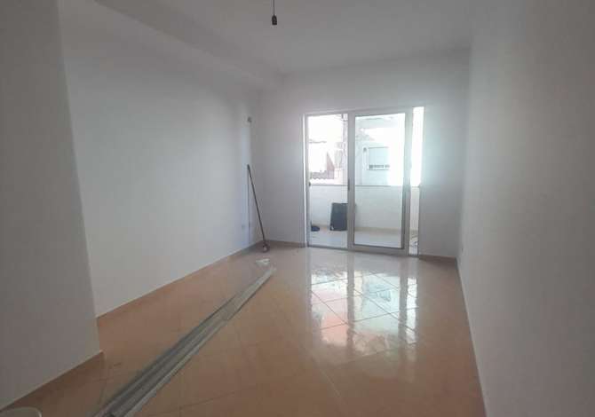  The house is located in Tirana the "Don Bosko" area and is 2.37 km fro