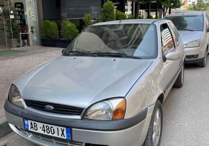 Car for sale Ford 2000 supplied with Gasoline Car for sale in Tirana near the "Ysberisht/Kombinat/Selite" area .Thi