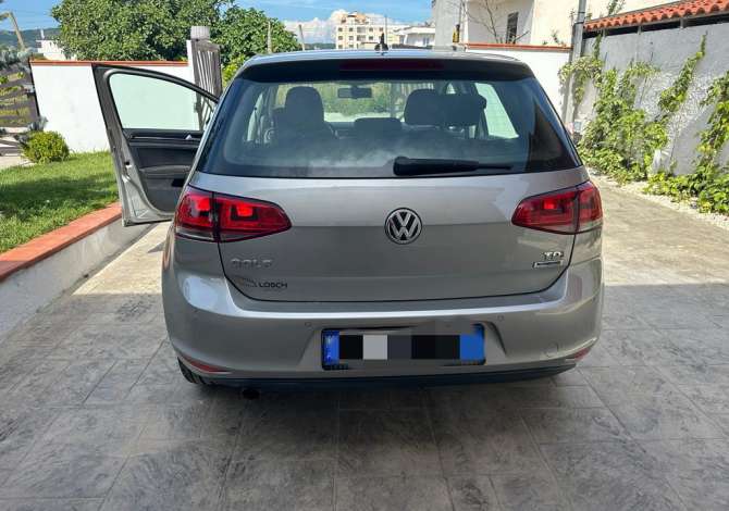 Car for sale Volkswagen 2015 supplied with Diesel Car for sale in Kavaje near the "Central" area .This Manual Volkswage