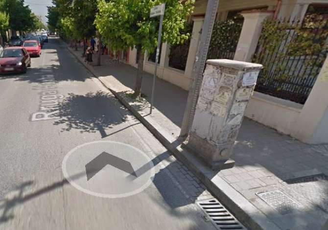 Shitet, Dyqan, Rruga Hoxha Tahsim, Tiranë - 165 000€ | 39 m² Të dhëna mbi dyqanin :

● buzë rruge
● 39 m2 bruto
● 35 m2 neto
�