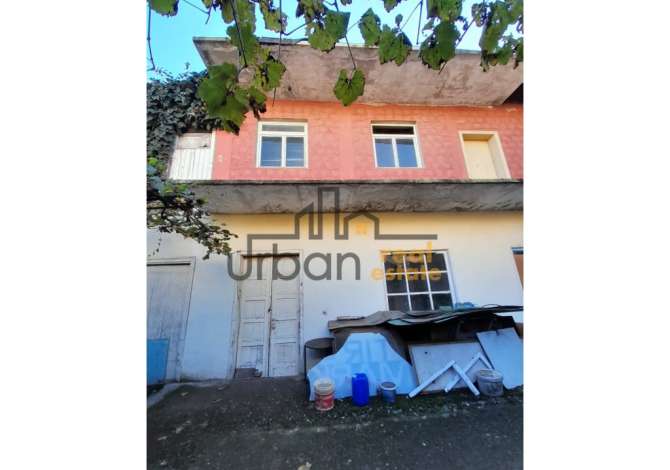 Shitet, Shtëpi private, Zogu i Zi , Tiranë -135,000€ | 188.8 m² Informacione mbi pronën:

• ambient ndenjie + ambient gatimi
• 2 dhoma g