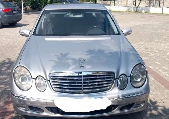 Car for sale Mercedes-Benz 2004 supplied with Diesel Car for sale in Tirana near the "21 Dhjetori/Rruga e Kavajes" area .T